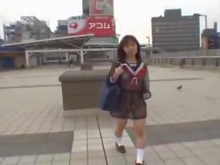 フリー やり投げ の mikan 魅力的な アジアの 学校 女子生徒