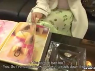 Sjarmerende japansk divinity yuki kawamoto ønsket til barbering henne